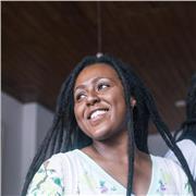 Professora de Artes - Para todos os públicos